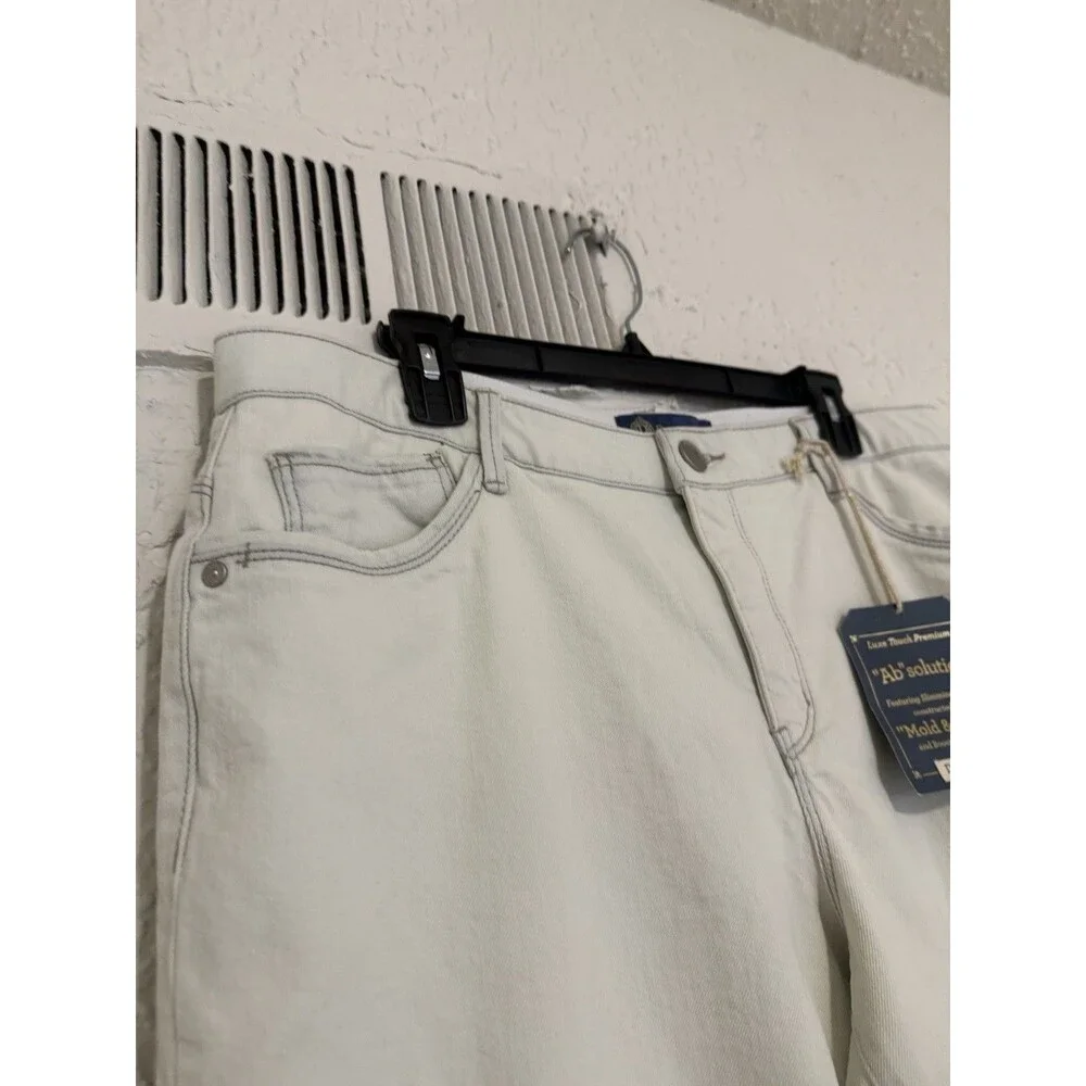 NWT Democracy AB Solution Mold &hold long Bermuda Denim Shorts SZ 14 Petite